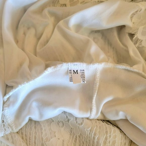 White Lace Spaghetti Strap Style Dress - Medium - Picture 8 of 9